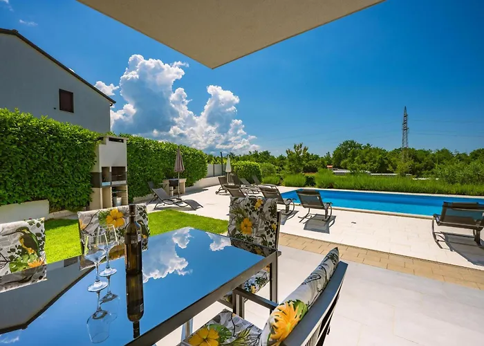 Tonka Hébergement de vacances