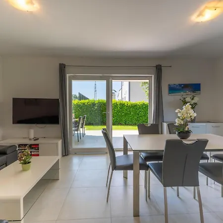 Σπίτι διακοπών Tonka Nova Vas (Porec)